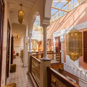 riad-marrakech-doors.marrakeshhotelsmorocco.com/