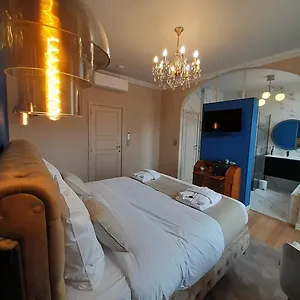 Maison Du Roi Bed and breakfast Lieja